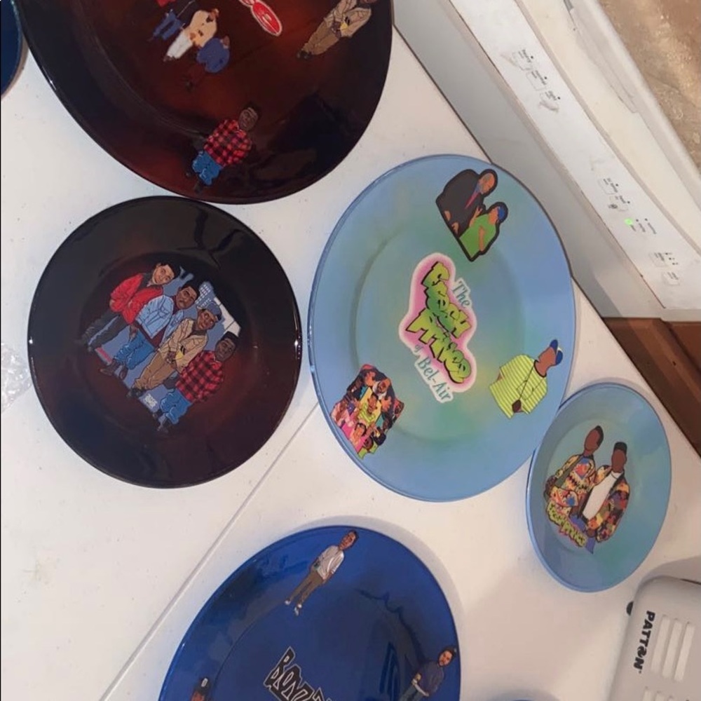 Custom Dinner Plate Sets